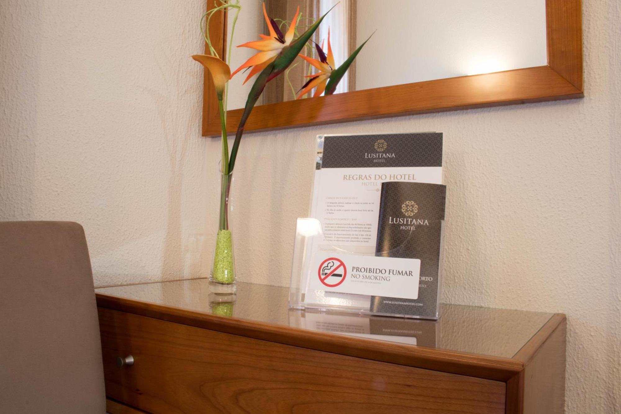 Lusitana Hotel Порто Стая снимка