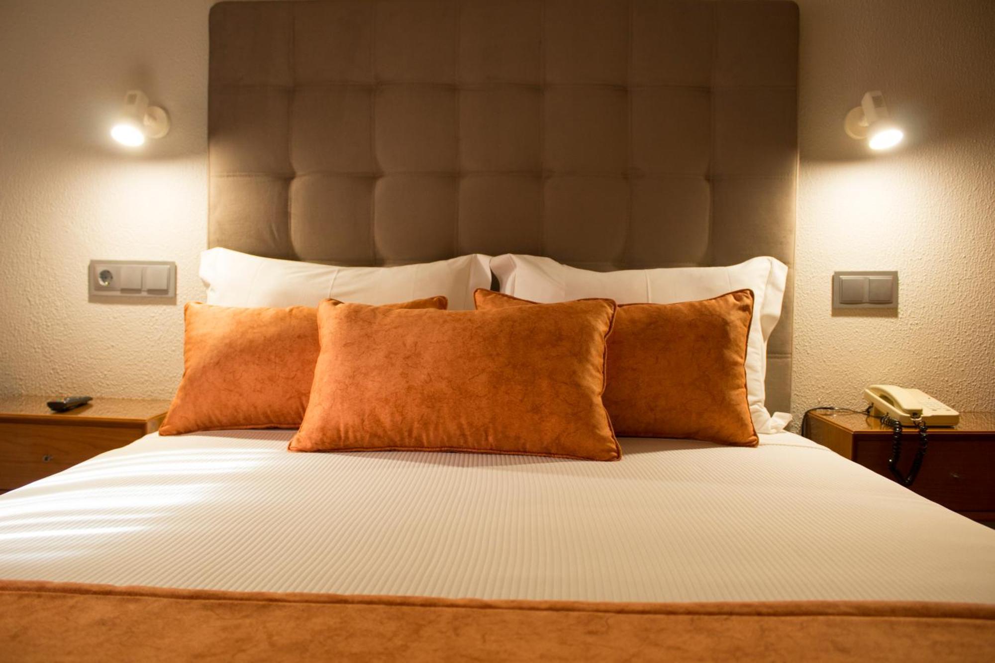 Lusitana Hotel Порто Стая снимка